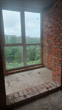 Продам 2-к кв на 3 пов. Автономн. опалення, вид на природу - фото 1