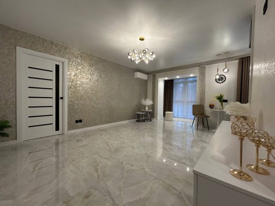 2-к квартира з сучасним ремонтом біля Дендропарку Кропивницький