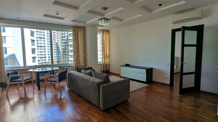 Квартира с отдельной спальней в Ж/К «Белый Парус». - фото 1