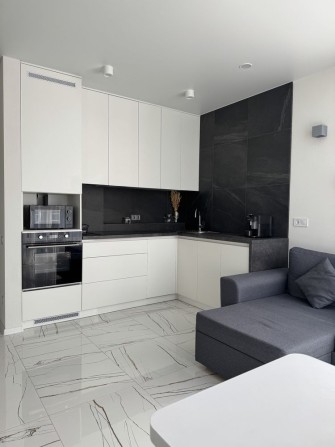 Світла та затишна 1-к квартира з новим ремонтом ЖК Харківський - фото 1