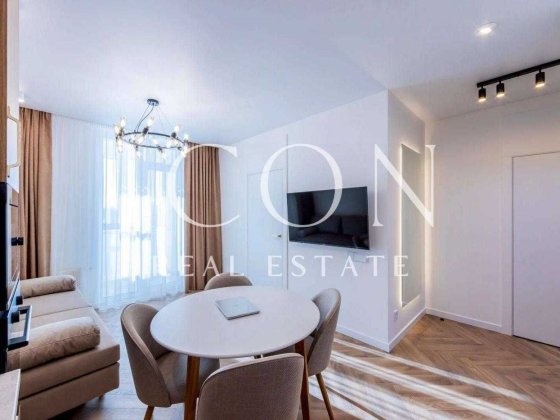 Сучасна квартира в жк «Паркові озера 2»