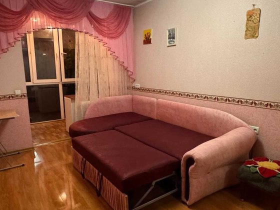 Продам 3кімнатну квартиру  у Дарницькому районі