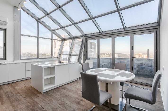 Унікальна видова квартира з сучасним якісним ремонтом центр 15 хв - фото 1