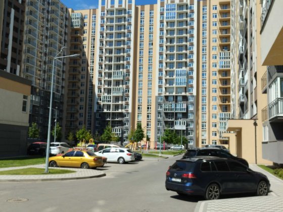 Квартира з ремонтом, ЖК Кришталеві Джерела, Заболотного 148в, власник Киев