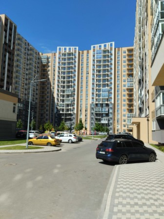 Квартира з ремонтом, ЖК Кришталеві Джерела, Заболотного 148в, власник - фото 1