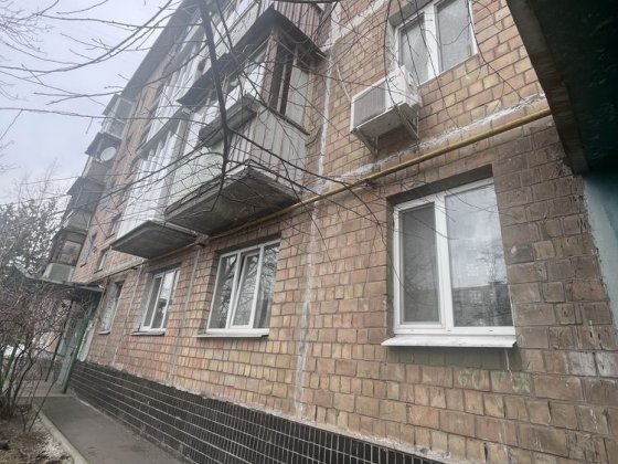 Мілютенка 42А під пемонт 3 кім Лісовий масив Деснянський Казка