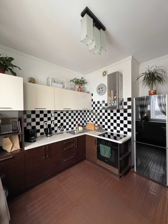 Продаж, 42.2м2, Прт Володимира Івасюка, 2г. 20й пов. - фото 1