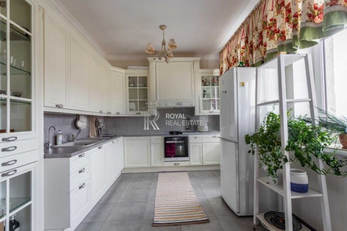 Продаж Квартири Панорама на Печерську Ремонт 130м 2к 13 поверх - фото 1