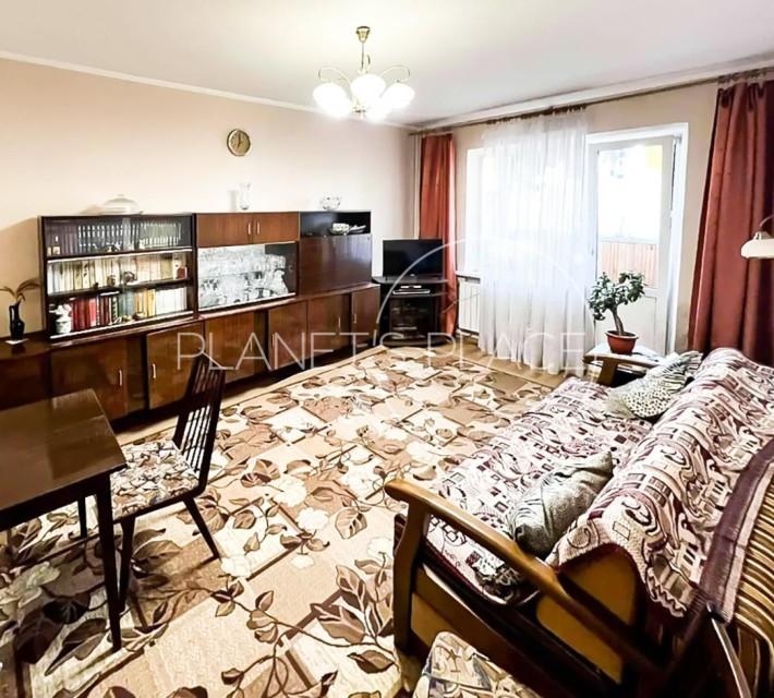 Продам видову 3к квартиру вул. Йорданська 1А, метро Почайна - фото 1