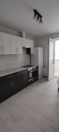 Власник. Перша здача! Все нове! Якісний ремонт , квартира 38 м2, на 22 - фото 1