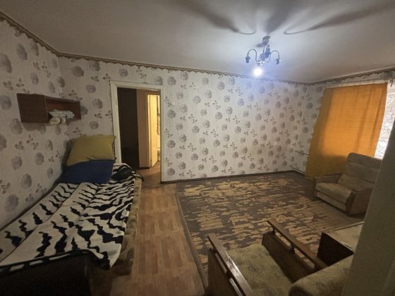 Сдам квартиру в центрі , 1 поверх Краматорськ