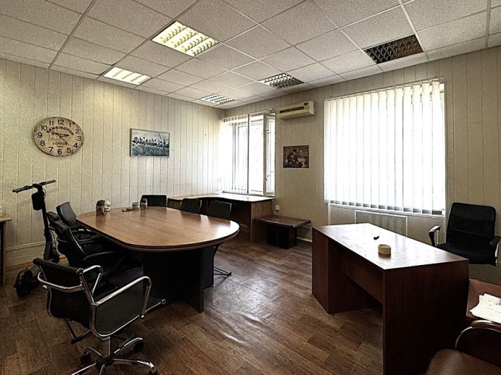БЕЗ % Оренда офісу 64 м², вул. Бучми, 5, Березняки. - фото 1