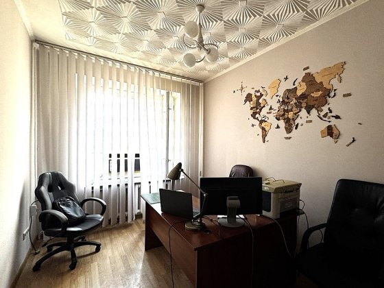 БЕЗ % Оренда офісу 40 м², вул. Бучми, 5, Березняки.