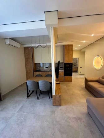 Оренда 2х кімнатної квартири неподалік набережної - фото 1