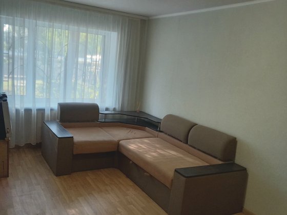 Самый центр! 2-х комнатная! Павлоград