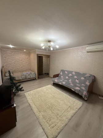 Сдам квартиру на длительный срок - фото 1