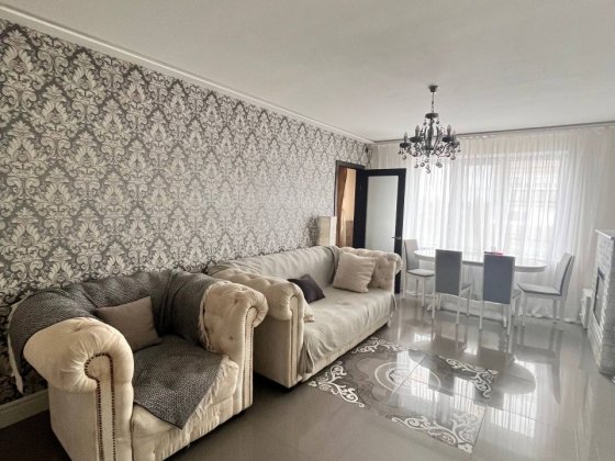 Сдается 3-комнатная квартира на Артема Слов'янськ