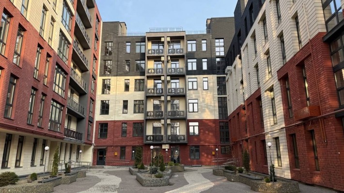 Продаж квартири в елітному районі міста вул.Чупринкии - фото 1