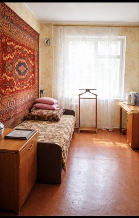 Продам 2 х кімнатну квартиру вулиця Степана Бандери - фото 1