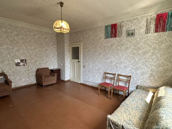 Продаж 2-к повнометражної квартири Запорожье