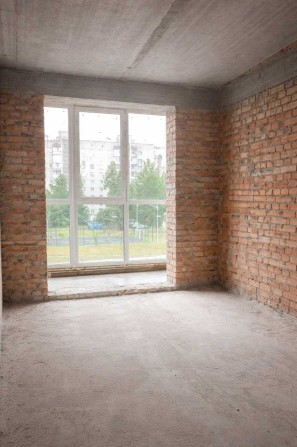 Продам 1-квартиру 43 м² ЖК Панорама на 4 поверсі, 2 секція, тихий двір - фото 1