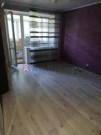 Продам 1-кімнатну квартиру з ремонтом на вул. Молодогвардійська - фото 1