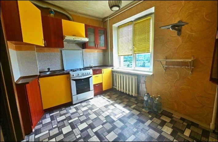 Продам  велику 2 кімнатну квартиру на Косіора Лівий берег - фото 1