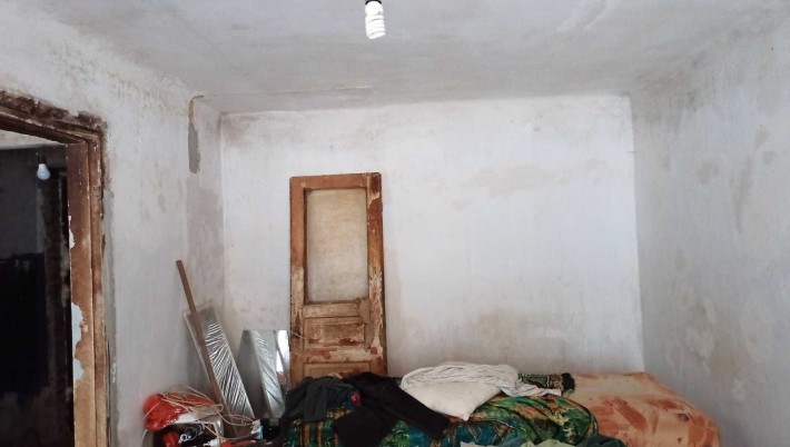 Терміново продам квартиру з незакінченим ремонтом - фото 1