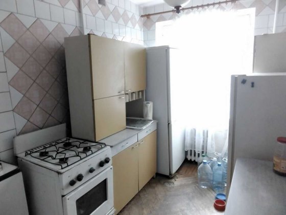 Продам 3-х ком. кв-ру  ж/м Красный камень. Покровский (Коммунар )Парус Днепр