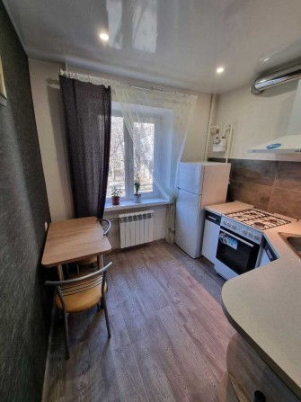 Продам 2к Красный Камень Коммунар ремонт - фото 1