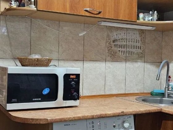 Продам 2х ком. кв-ру в центре, ул.Жаботинского, 3эт. пятиэтжного дома Запорожье