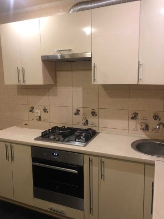 Продається 2 кімн. квартира район Школьний - фото 1