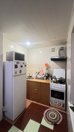 Продається 1 кім на 101м-ні - фото 1