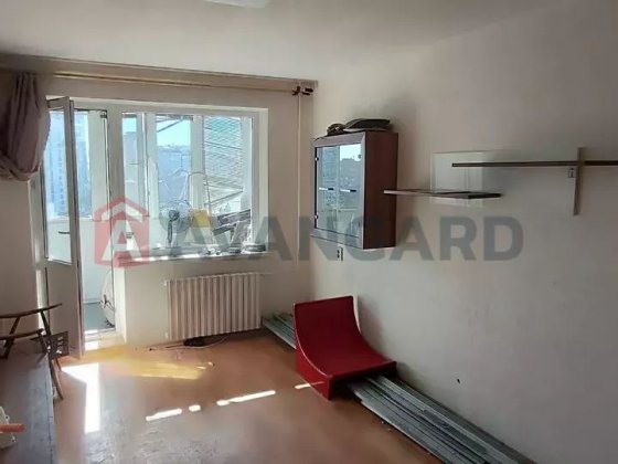 Продам 2-ком.квартиру на Победе-3