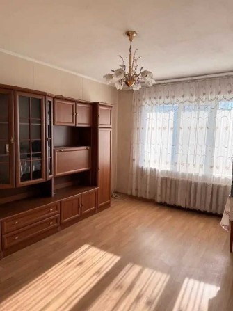 Продам большую,видовую 3к Победа 4.Перемога - фото 1