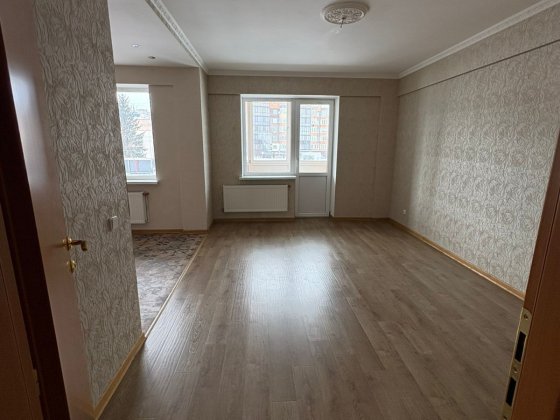 Трикімнатна квартира ЖК "Фаворит" Житомир