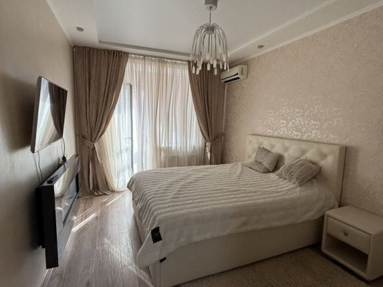 Продам  свою квартиру (район Піски ) Запоріжжя