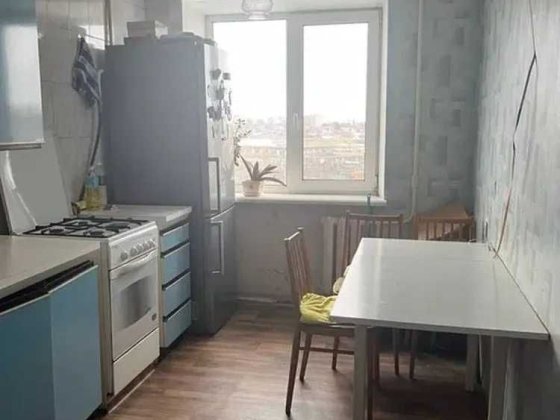 Продам 3 комнатную квартиру Чешка начало проспекта Слобожанский Днепр