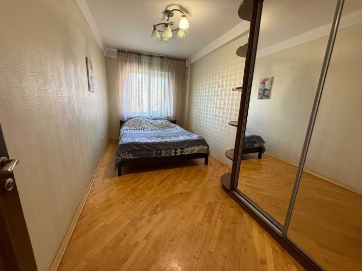 Продается 3-х к. квартира по ул. Украинская, рядом с Проспектом 67 кв - фото 1