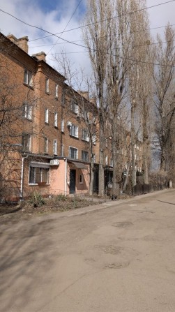 Продам 4-ну квартиру - сталінку - фото 1