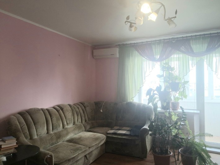 Продається 3-кімнатна квартира, р-н Центр - фото 1