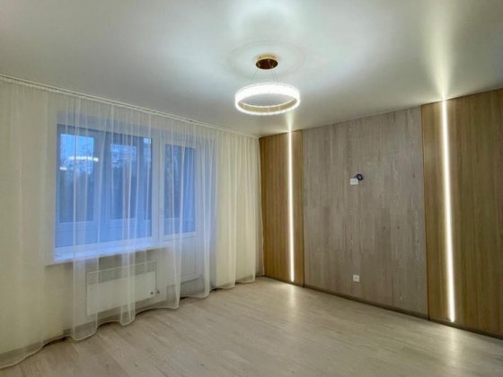 Продам однокімнатну квартиру з новим ремонтом Кропивницький