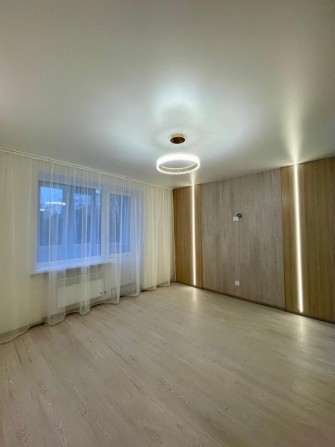 Продам однокімнатну квартиру з новим ремонтом - фото 1