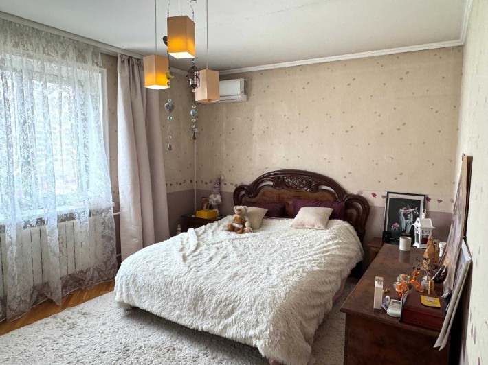 Чудова пропозиція,Маяковського поруч ЛІС хороший стан, є вода/опалення - фото 1