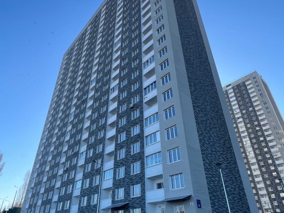 Продам 1-кімнатну, ремонт, Сім'ї Кульженків 21, ЖК Navigator 2. Без %