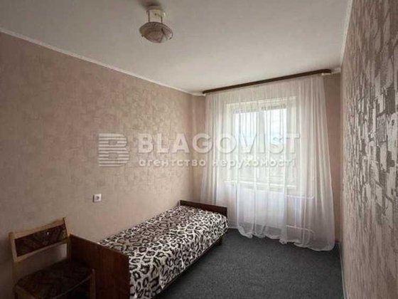 Продається квартира м.Київ,вул.Прирічна 19, Оболонь. Киев