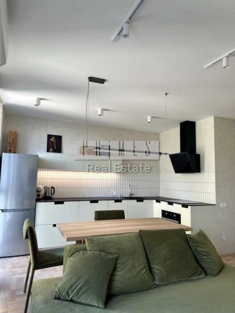 Продаж 2к квартири,  пр. Науки 58, Деміївка - фото 1