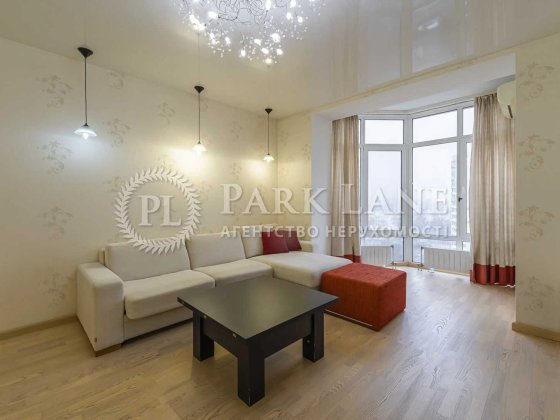 Продаж 2к Здановської 54, Голосіївський р-н., М. Виставковий центр Київ