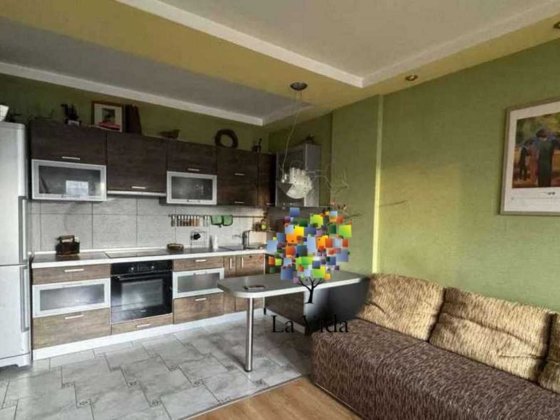 Продаж 2к квартири з євроремонтом, Ахматової, 6