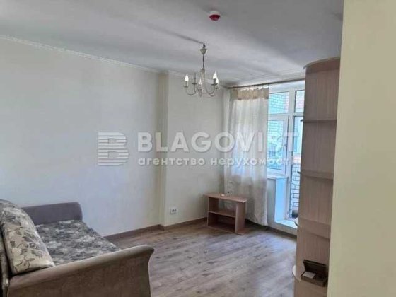 Продам 1-кімн.квартиру  Калнишевського Петра (Майорова М.),7   31 кв.м Київ